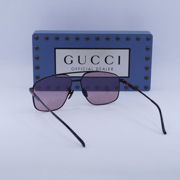 Gucci GG1676S 005 Aviator Sunglasses – Black/Violet display picture 1